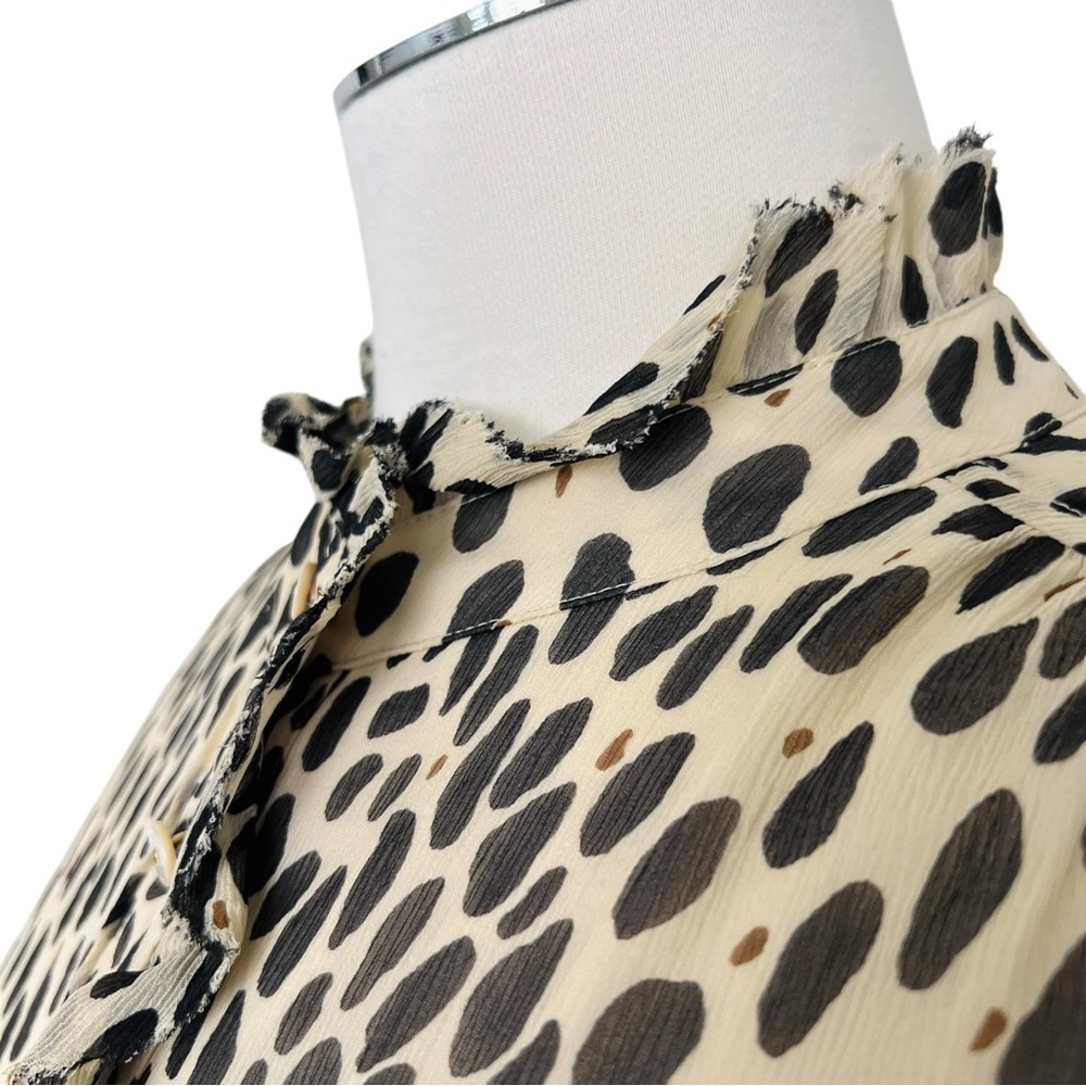 J. Crew Silk Leopard Animal Print Ruffle Blouse Cream Ivory Tan Black Sz 6 - Picture 3 of 17